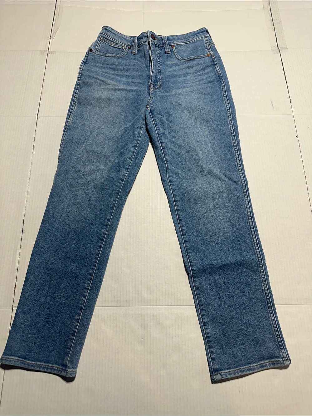 NWT Madewell curvy stovepipe light denim jeans with magic pockets zipper front